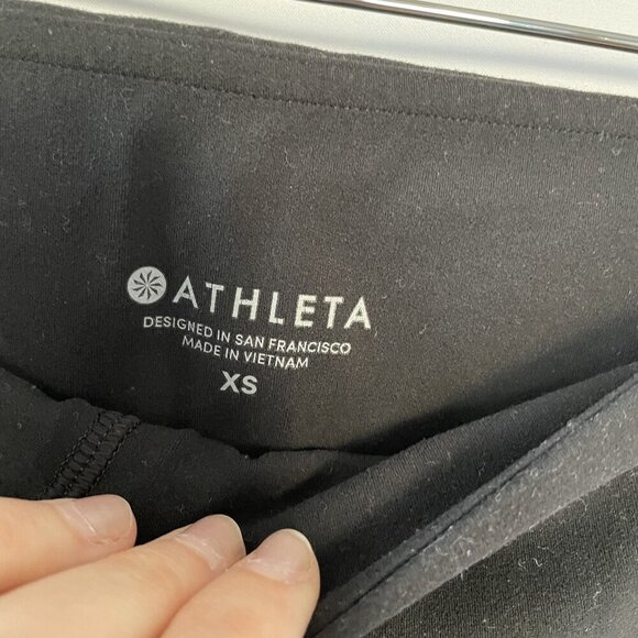 Athleta women's size XS leggings black athletic hidden pocket nylon spandex - Picture 3 of 8